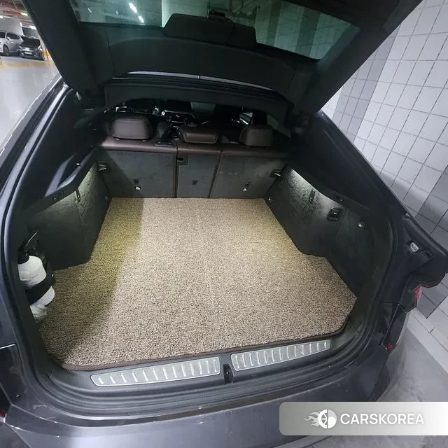 BMW 6 Series GT (G32) 2018 Серый из Кореи, фото 4