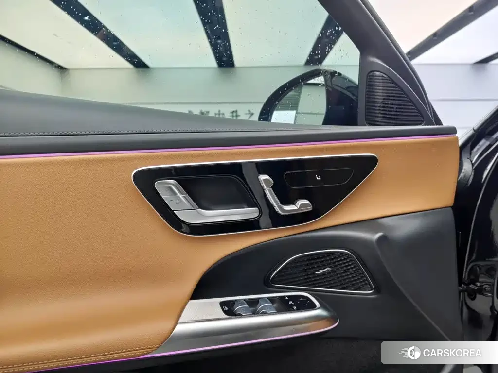 Mercedes-Benz E-Class 2024 Черный из Китая, фото 4