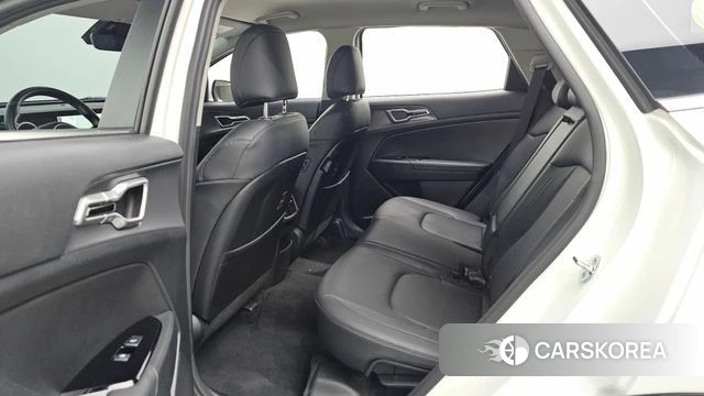 Kia Sportage 5th Generation 2022 Белый из Кореи, фото 4