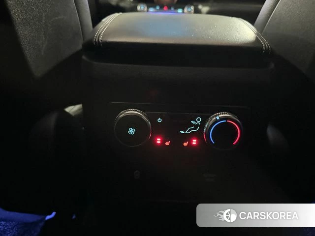 Ford Explorer 6th Generation 2020 Черный из Кореи, фото 4