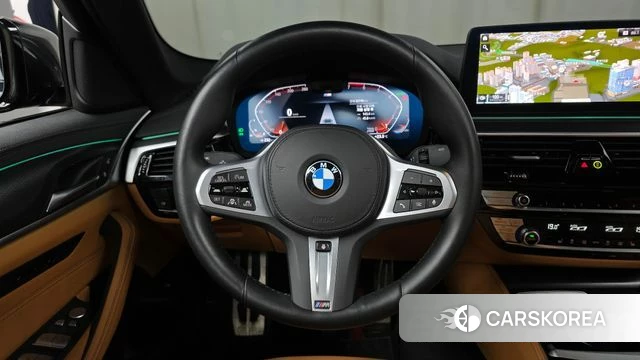 BMW 5 Series (G30) 2023 Серый из Кореи, фото 4