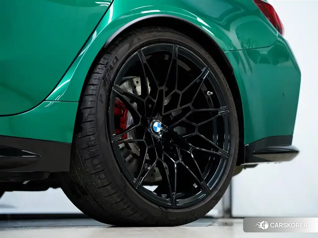 BMW M3 2025 Зеленый из Китая, фото 4