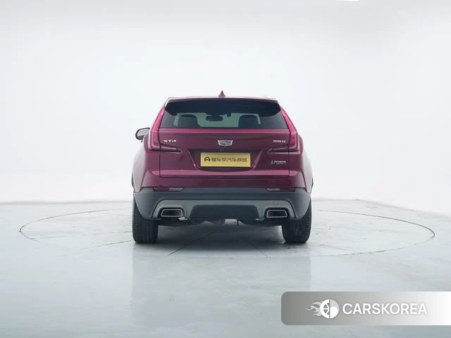 Cadillac XT4 2020 Красный из Китая, фото 4