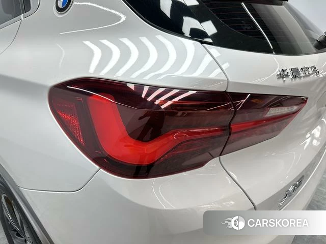 BMW X2 2023 Белый из Китая, фото 4