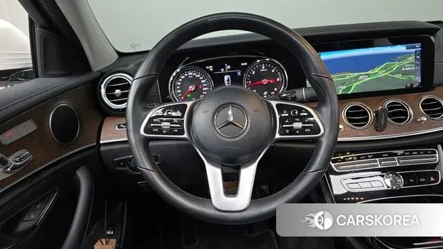 Mercedes-Benz E-Class W213 2019 Белый из Кореи, фото 4