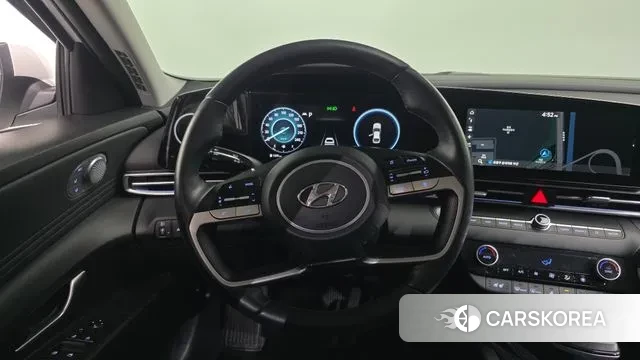 Hyundai Avante (CN7) 2021 Белый из Кореи, фото 4