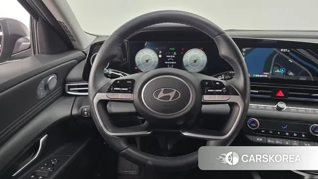 Hyundai The New Avante (CN7) 2023 Серый из Кореи, фото 4