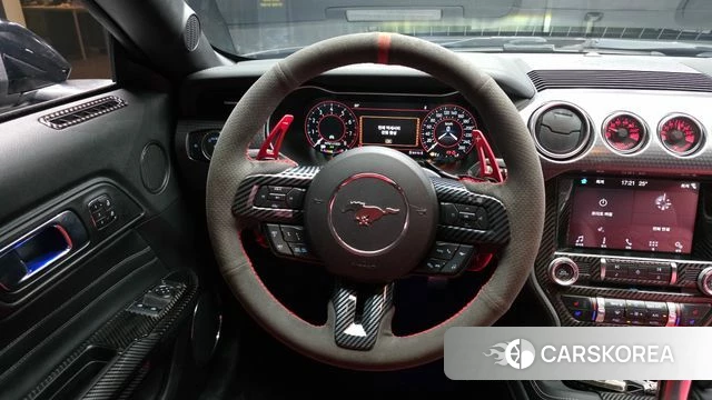 Ford Mustang 2018 Черный из Кореи, фото 4