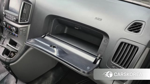Hyundai The New Grand Starex id 4567901 из Кореи 4