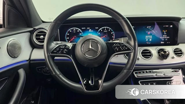 Mercedes-Benz E-Class W213 2021 Белый из Кореи, фото 4