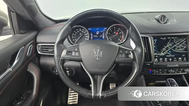 Maserati Levante 2020 Серый из Кореи, фото 4