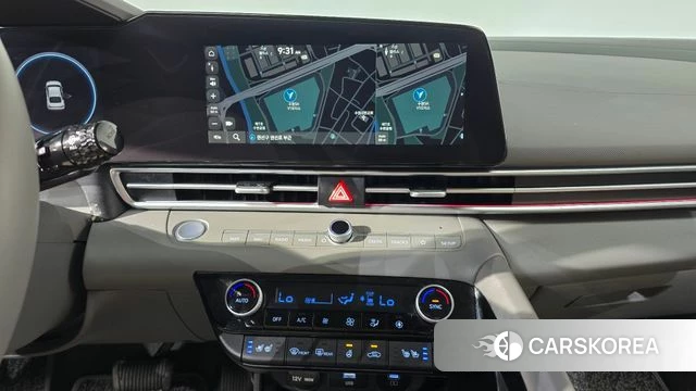 Hyundai The New Avante (CN7) 2024 Серебристо-серый из Кореи, фото 4