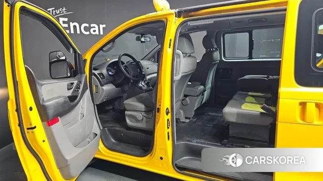 Hyundai The New Grand Starex 2018 Желтый из Кореи, фото 4