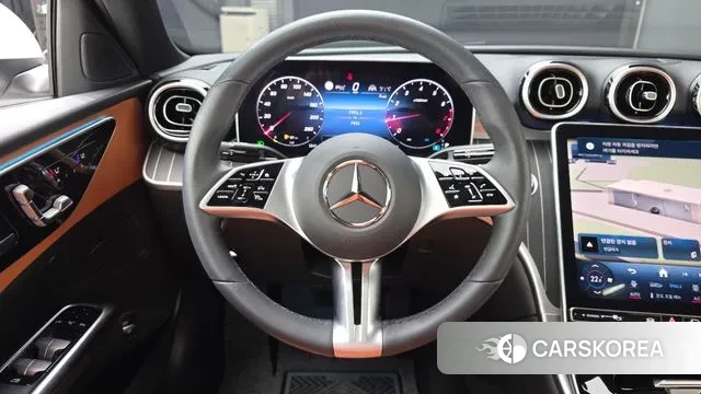 Mercedes-Benz C-Class W206 2024 Белый из Кореи, фото 4