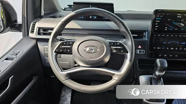 Hyundai Staria 2022 Белый из Кореи, фото 4
