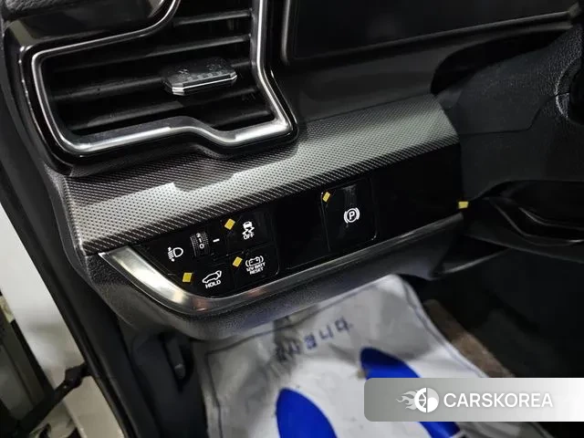 Kia Sportage 5th Generation Hybrid 2021 Белый из Кореи, фото 4