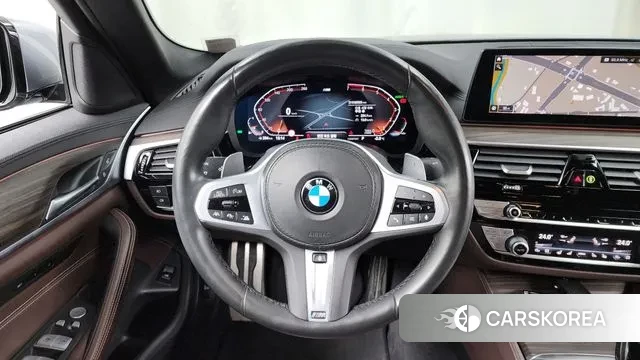 BMW 5 Series (G30) 2020 Серебряный из Кореи, фото 4