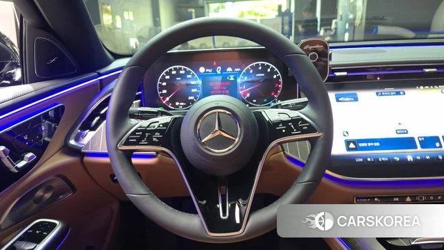 Mercedes-Benz E-Class W214 2025 Черный из Кореи, фото 4