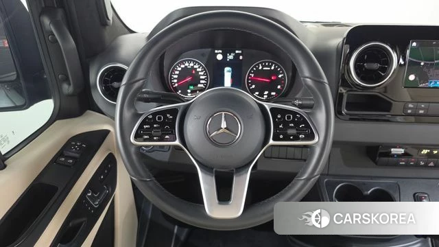 Mercedes-Benz Sprinter 2023 Черный из Кореи, фото 4