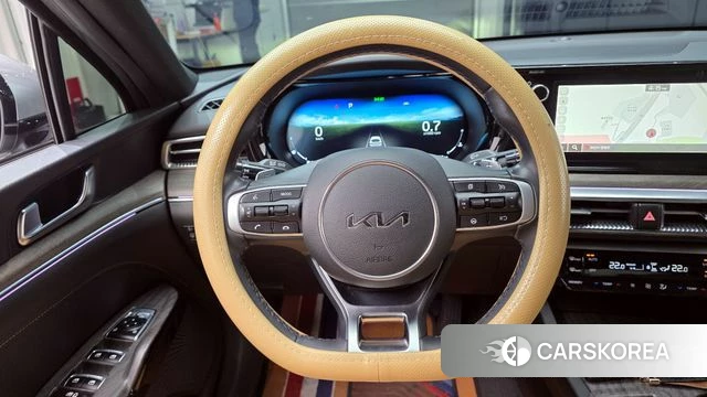 Kia K5 3rd generation 2022 Серебристо-серый из Кореи, фото 4