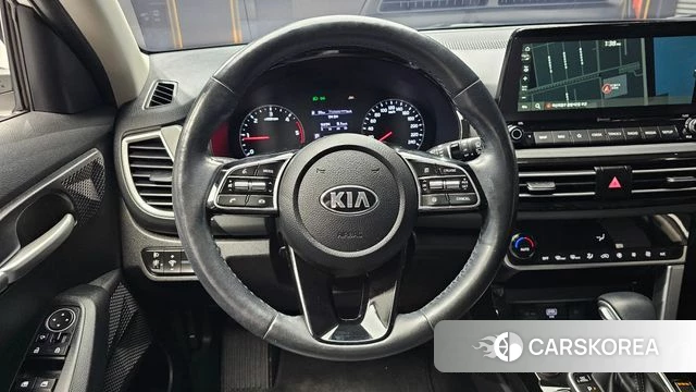 Kia Seltos 2021 Белый из Кореи, фото 4