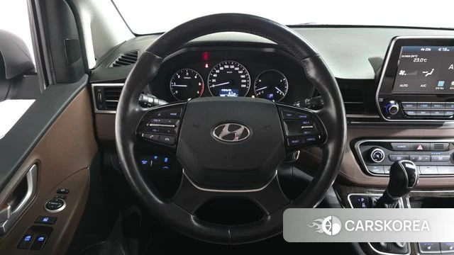 Hyundai The New Grand Starex 2018 Серебристо-серый из Кореи, фото 4