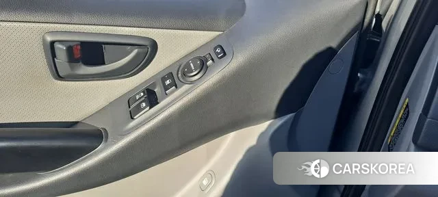 Hyundai The New Grand Starex 2018 Серебристо-серый из Кореи, фото 4