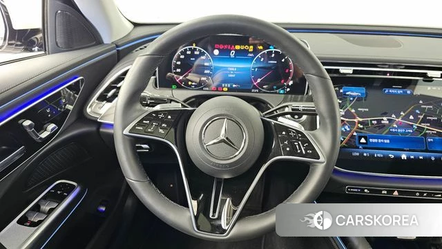Mercedes-Benz E-Class W214 2024 Белый из Кореи, фото 4