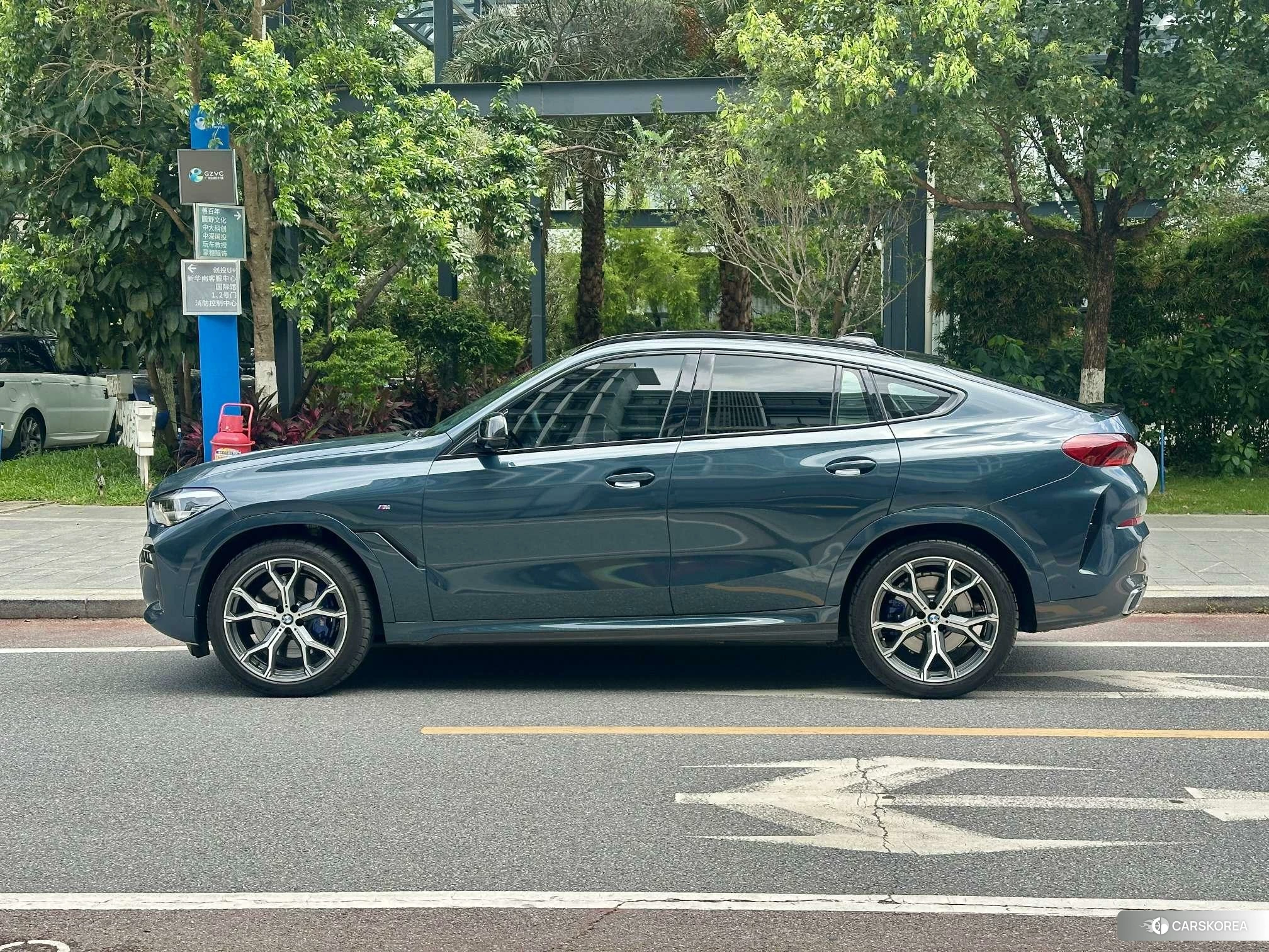 BMW X6 2022 Синий из Китая, фото 4