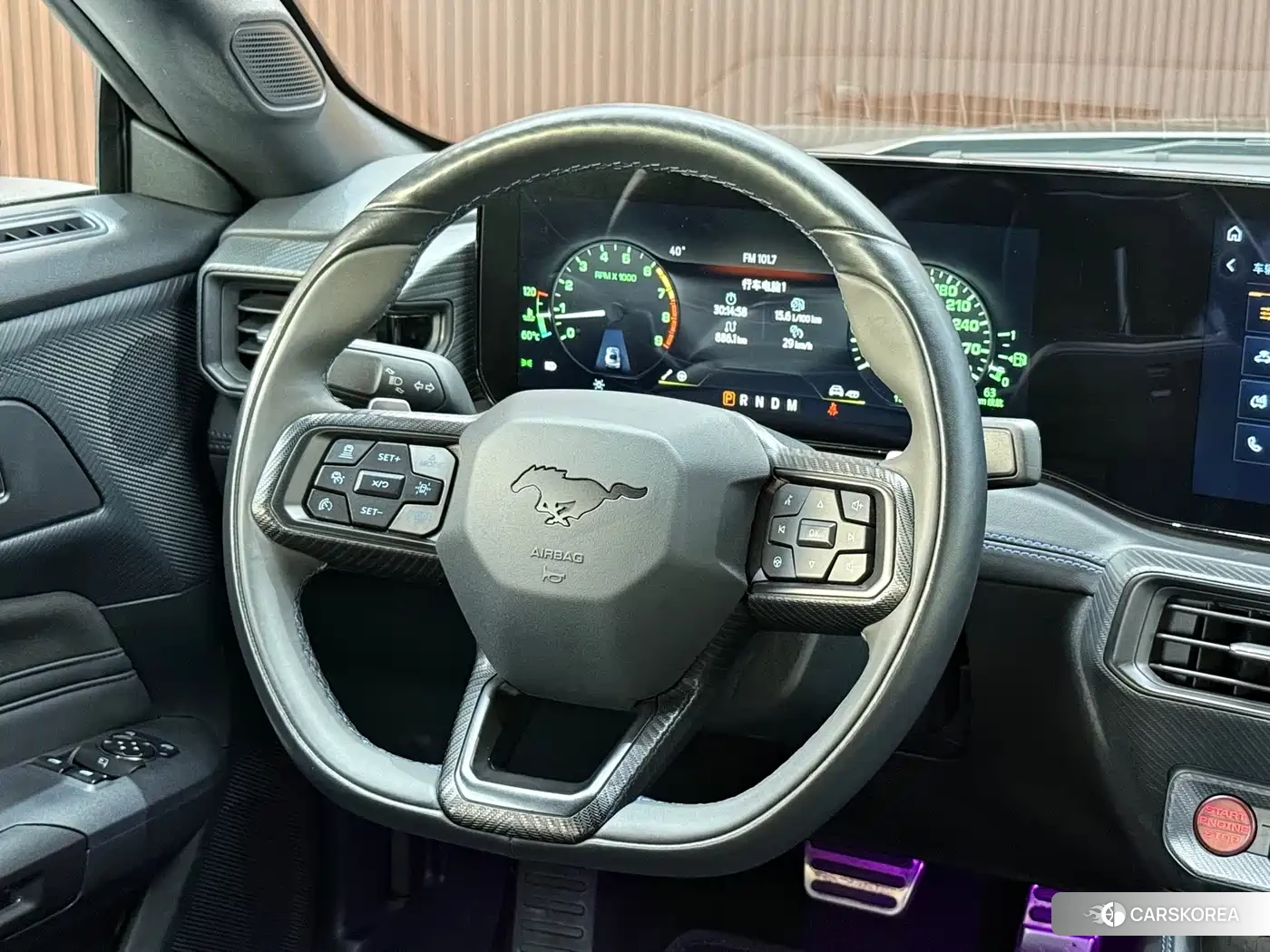 Ford Mustang 2024 Silver/gray из Китая, фото 4