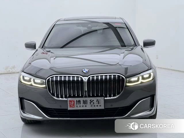 BMW 7 series 2022 Темно-серый из Китая, фото 4