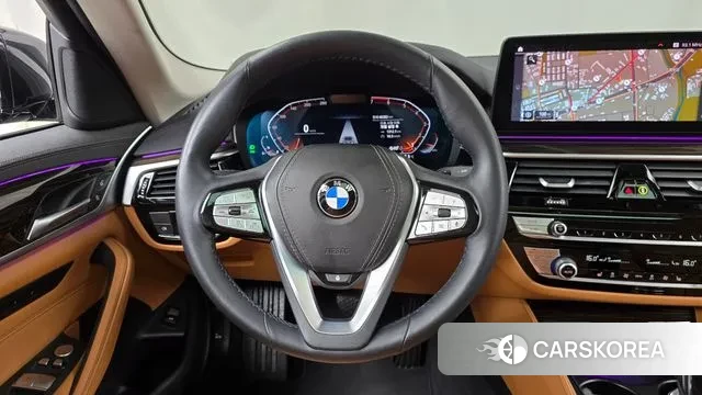 BMW 5 Series (G30) 2022 Черный из Кореи, фото 4