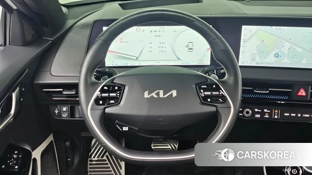 Kia EV6 2024 Белый из Кореи, фото 4