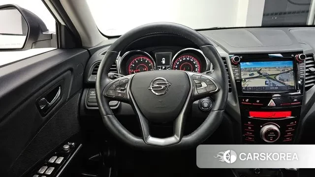 Ssangyong Tivoli Armor 2018 Белый из Кореи, фото 4