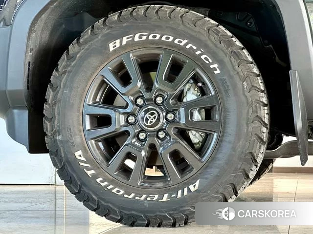 Toyota Prado 2025 Темно-серый из Китая, фото 4
