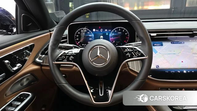 Mercedes-Benz E-Class W214 2024 Синий из Кореи, фото 4