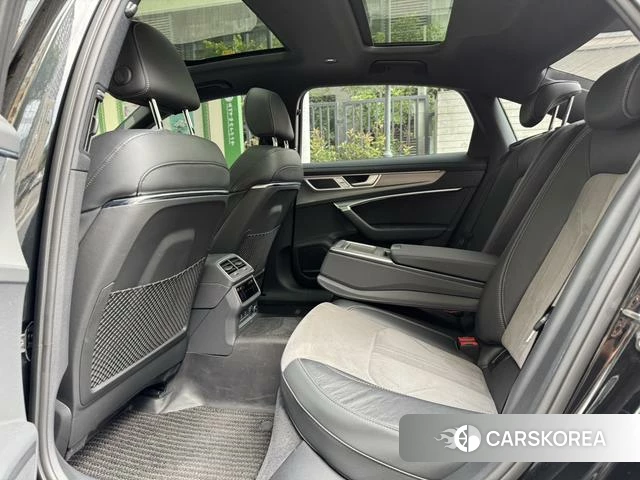 Audi A6L 2023 Черный из Китая, фото 4