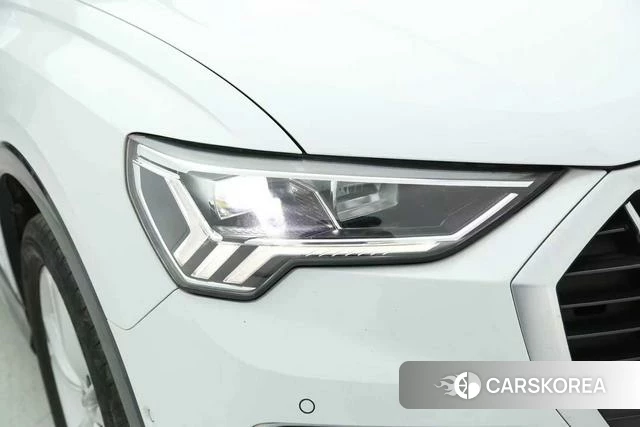 Audi Q3 2022 Белый из Китая, фото 4