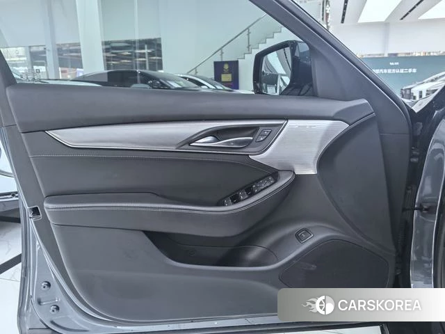 Cadillac CT5 2021 Черный из Китая, фото 4