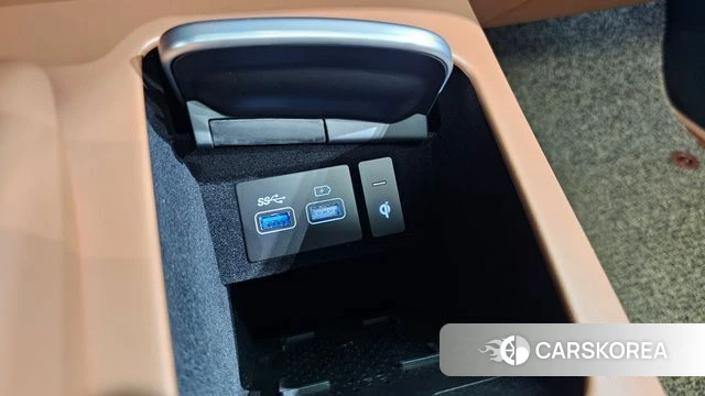 Genesis GV70 2021 Серебристо-серый из Кореи, фото 4