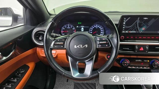 Kia The New K3 2nd generation 2021 Белый из Кореи, фото 4