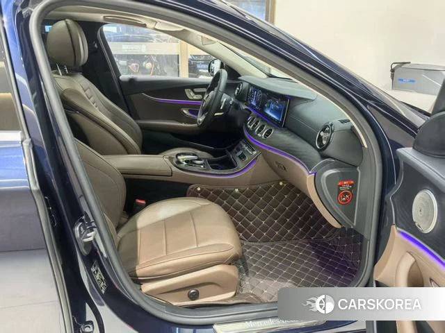 Mercedes-Benz E-class id 4220570 из Китая 4