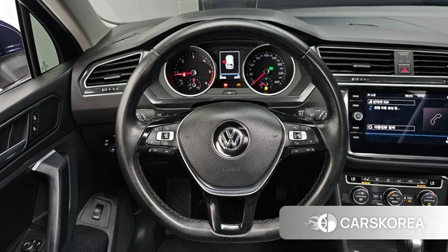 Volkswagen Tiguan second Generation 2018 Синий из Кореи, фото 4