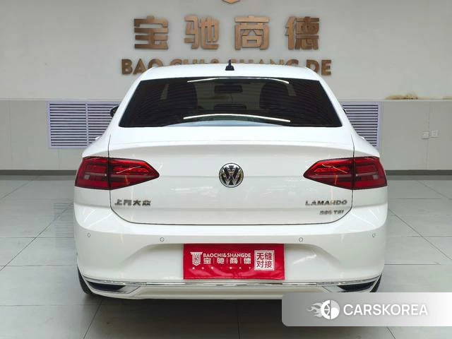 Volkswagen Lingdu 2021 Белый из Китая, фото 4