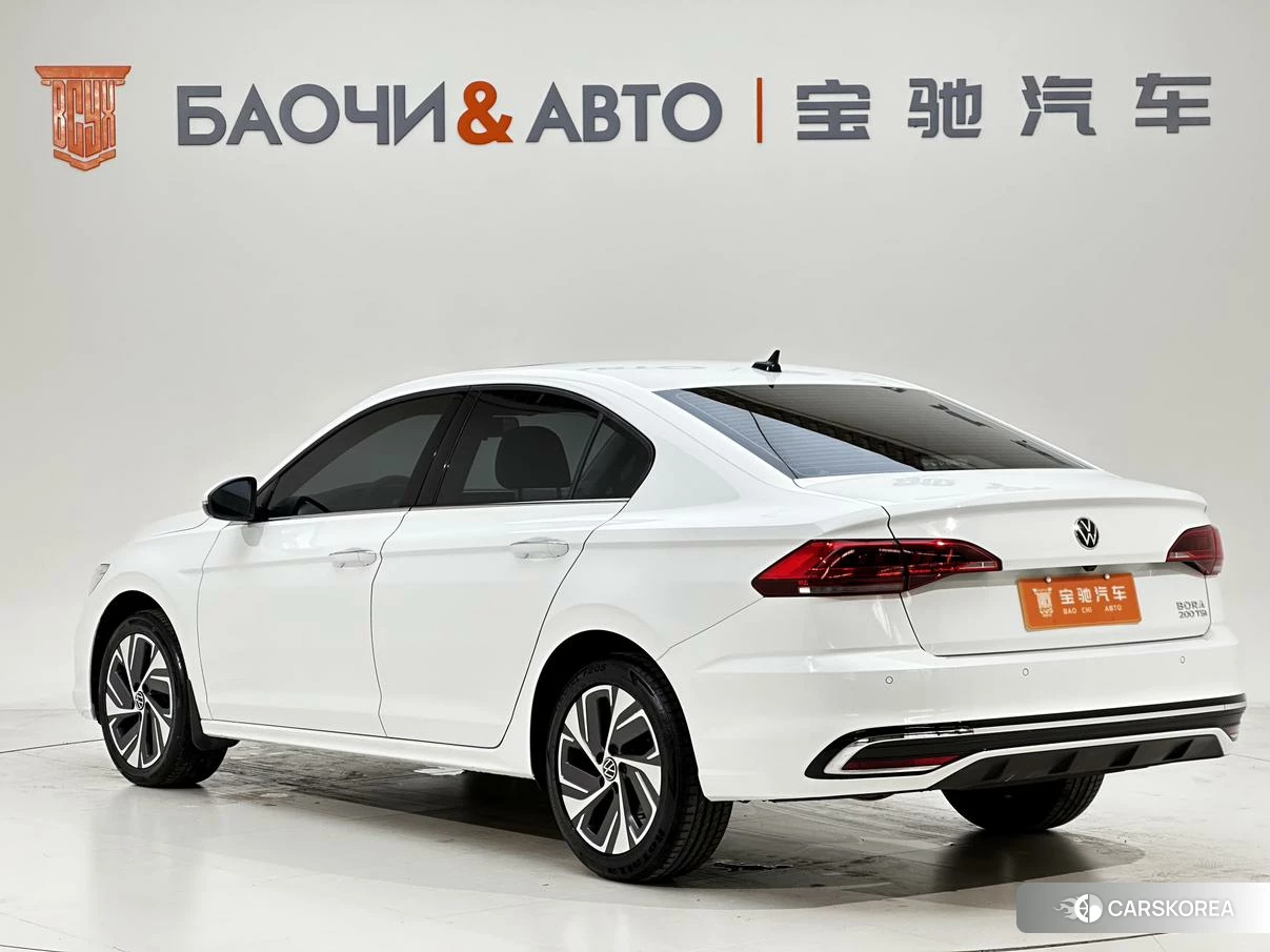 Volkswagen Bora 2022 Белый из Китая, фото 4