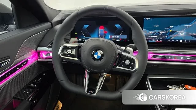 BMW 7 Series (G70) 2025 Черный из Кореи, фото 4