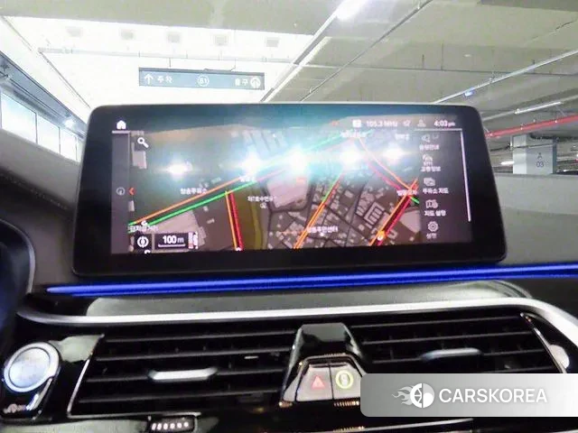 BMW 5 Series (G30) 2022 Черный из Кореи, фото 4