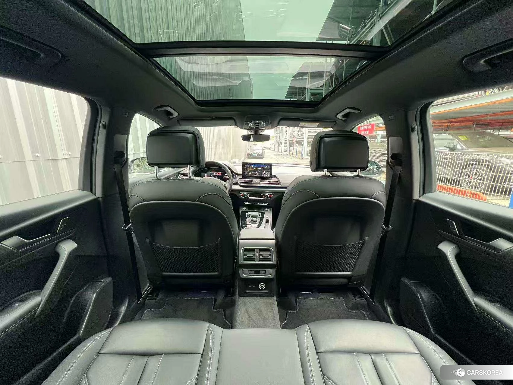 Audi Q5L 2023 Черный из Китая, фото 4