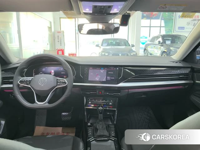 Volkswagen Passat 2024 Черный из Китая, фото 4