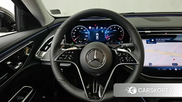 Mercedes-Benz E-Class W214 2024 Черный из Кореи, фото 4